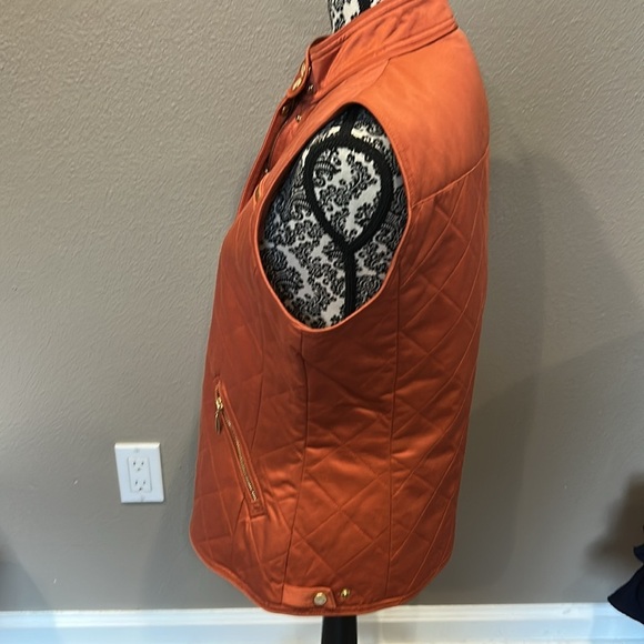 Pendleton Vest - Picture 3 of 12